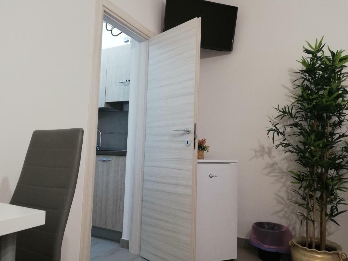 Casa Vacanza Valentina โนโต ภายนอก รูปภาพ